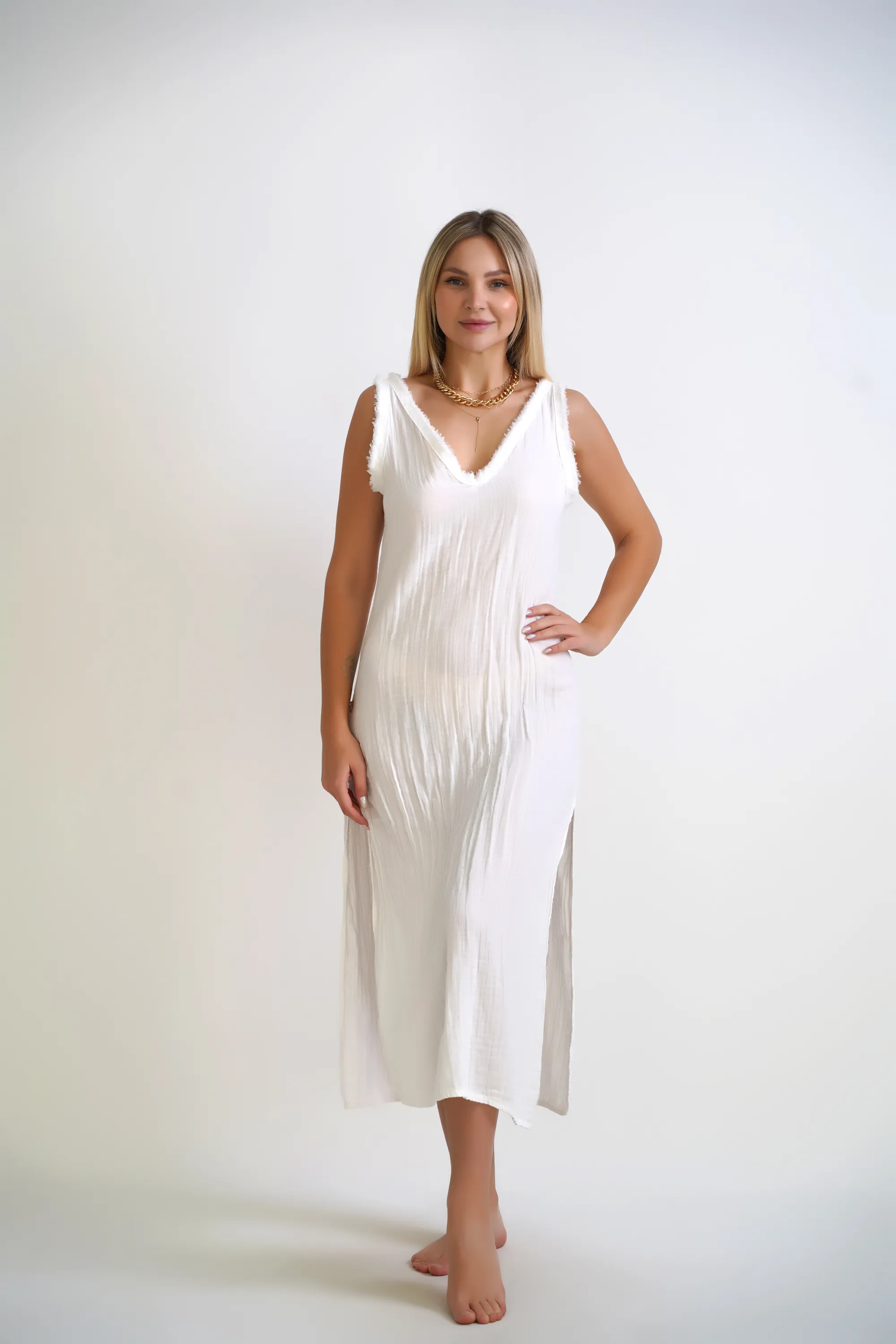 Long V-Neck Classic Dress / White